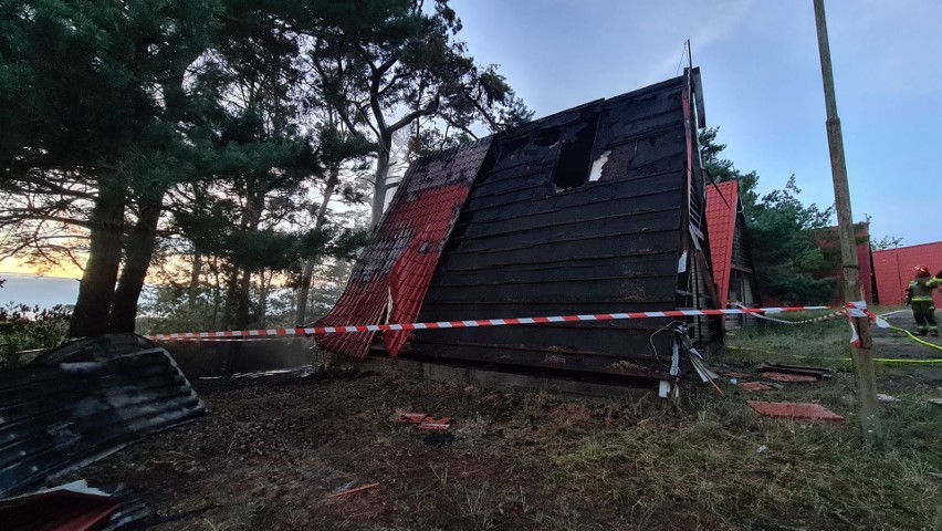 Domek campingowy w Międzyzdrojach na terenie ośrodka wypoczynkowego Trygław spłonął doszczętnie 