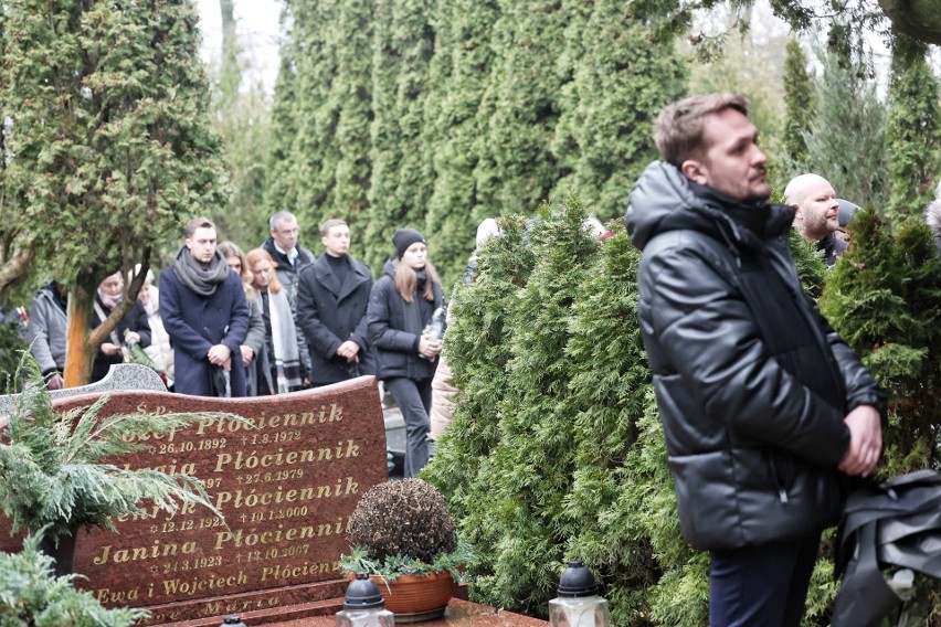 15 lutego na Cmentarzu Sołackim w Poznaniu odbył się pogrzeb...