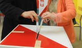 Wybory samorządowe 2018. W Kołobrzegu spokojnie. Do południa frekwencja wynosiła 14,59 procent