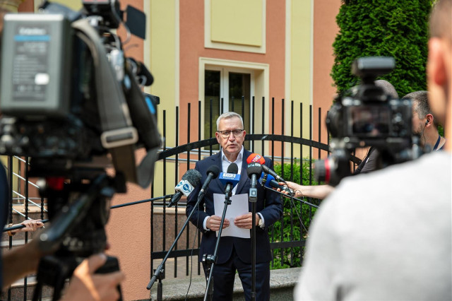 Poseł Robert Tyszkiewicz składa wniosek do NIK. Chodzi o kontrolę w spółce Polskie Domy Drewniane