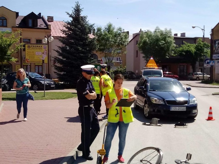 Uczniowie „ekonomika” najlepsi w zawodach pierwszej pomocy w Ostrowcu. W sobotę zmagania okręgowe