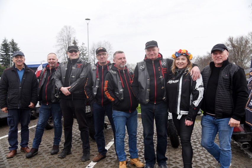 Tradycji stało się zadość! Topienie Marzanny i parada motocykli nad Sanem w Jarosławiu [ZDJĘCIA]