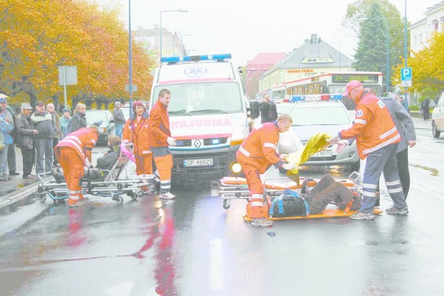 Wypadek na przejściu dla pieszych na Ozimskiej w Opolu pod koniec października.