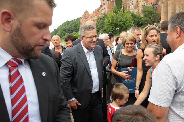 Bronisław Komorowski odwiedził Grudziądz w 2013 roku.  Podpisał w Grudziądzu dokument odnoszący się do projektu dopuszczającego jazdę rowerem po wałach przeciwpowodziowych.