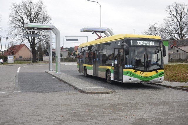 Cztery w pełni elektryczne autobusy wraz ze stacjami ładowania kupić może gmina Grudziądz. Na zdjęciu: Zielona Góra