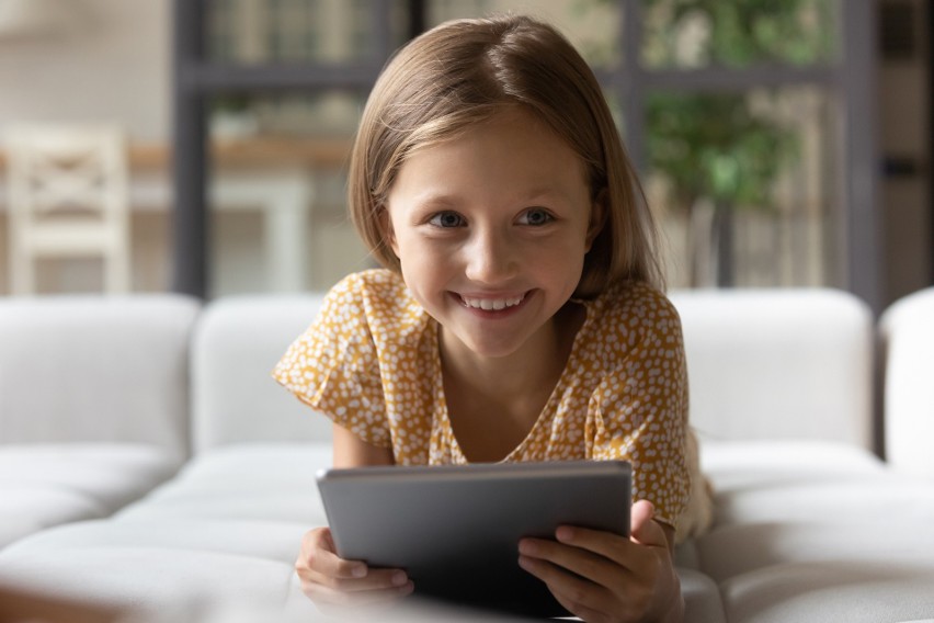 Dzieci uwielbiają technologie, dlatego e-booki to dla nich...