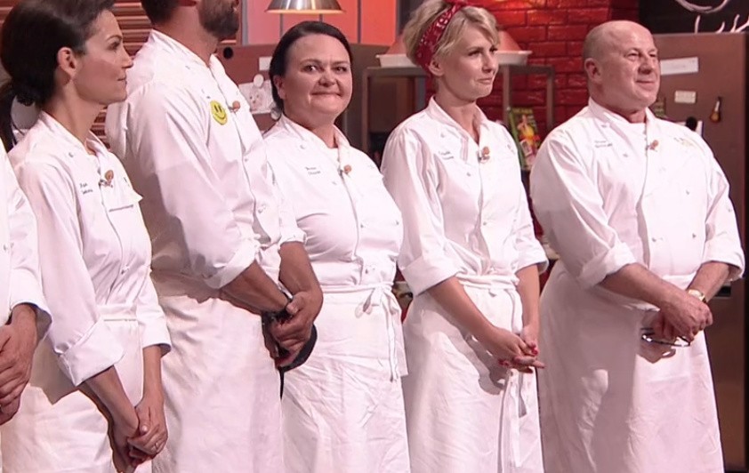 Członkini zespołu "Jarzębina" z Kocudzy w programie Top Chef. Jej danie zachwyciło Amaro 