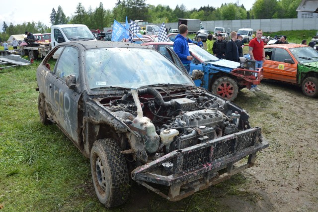 Wrak race w Kościerzynie przyciągnął tłumy.