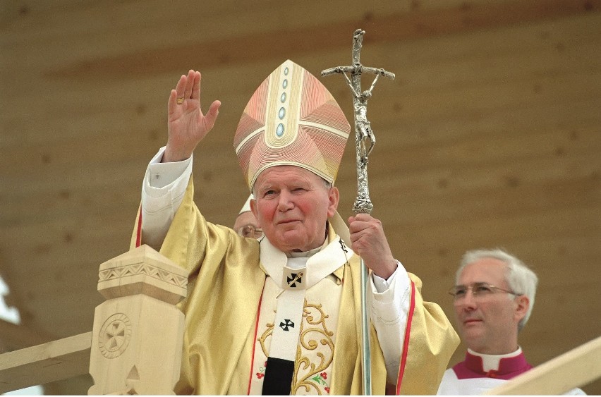 Papieska msza święta na skoczni - 6 czerwca 1997 r.
