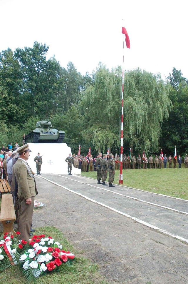 Główne uroczystości odbyły się pod Pomnikiem Mauzoleum w Studziankach Pancernych.