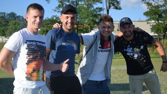 W czwartoligowym meczu Nida Pińczów przegrała ze Starem Starachowice 1:2 (1:1). Mamy dla Was galerię zdjęć z tego spotkania. Byłeś na meczu Nidy ze Starem?Szukajcie się na zdjęciach.(dor)