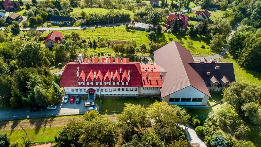 Gmina Wieliczka. Finał modernizacji Szkoły Podstawowej w Podstolicach