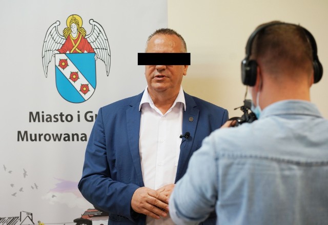 CBA zatrzymało burmistrza Murowanej Gośliny Dariusza U.