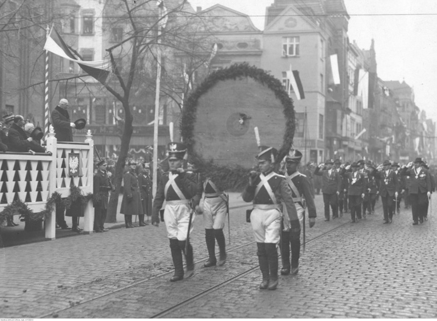 Bierzemy historię na muszkę, czyli dzieje toruńskiego Bractwa Kurkowego [RETRO]