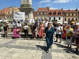 W Sandomierzu bito rekord we wspólnym śpiewaniu piosenki "Róbmy swoje" Wojciecha Młynarskiego. Śpiewali mieszkańcy, turyści i znani aktorzy.