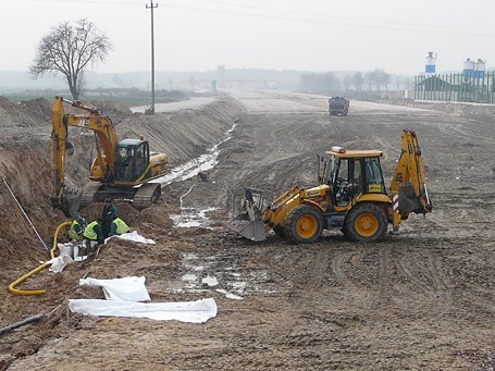 Opóźnienia na budowie obwodnicy Pabianic. S14 ciągle w polu (galeria zdjęć)