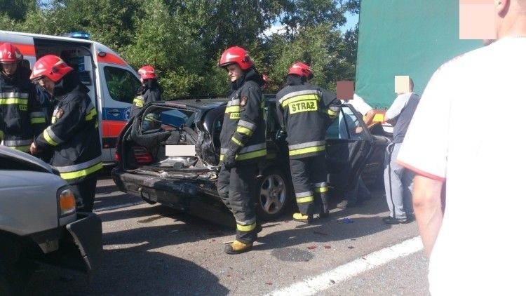 Karambol na Kleeberga. Cztery rozbite auta i gigantyczny korek (zdjęcia) 