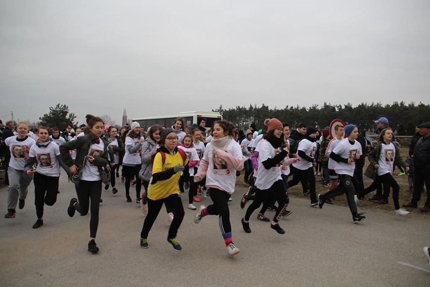 Bieg Pamięci „Żołnierzy Wyklętych” w Odrzywole zgromadził wielu biegaczy