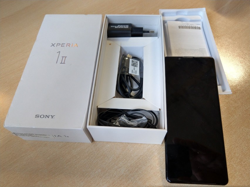 Smartfon Sony Xperia 1 II - nasz test [FILM] - Laboratorium, odcinek 65