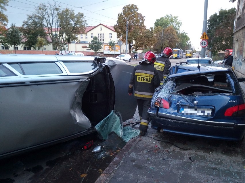 Wypadek na Powstańców Wielkopolskich w Szczecinie [zdjęcia]