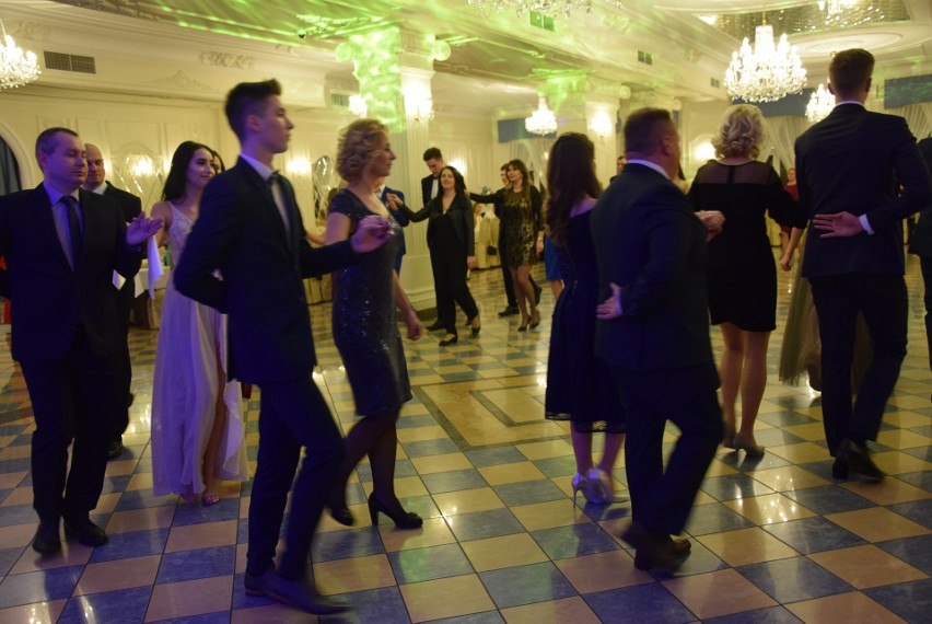 Studniówka 2019 Bal LO Mońki w Dworze Czarneckiego [ZDJĘCIA, WIDEO]