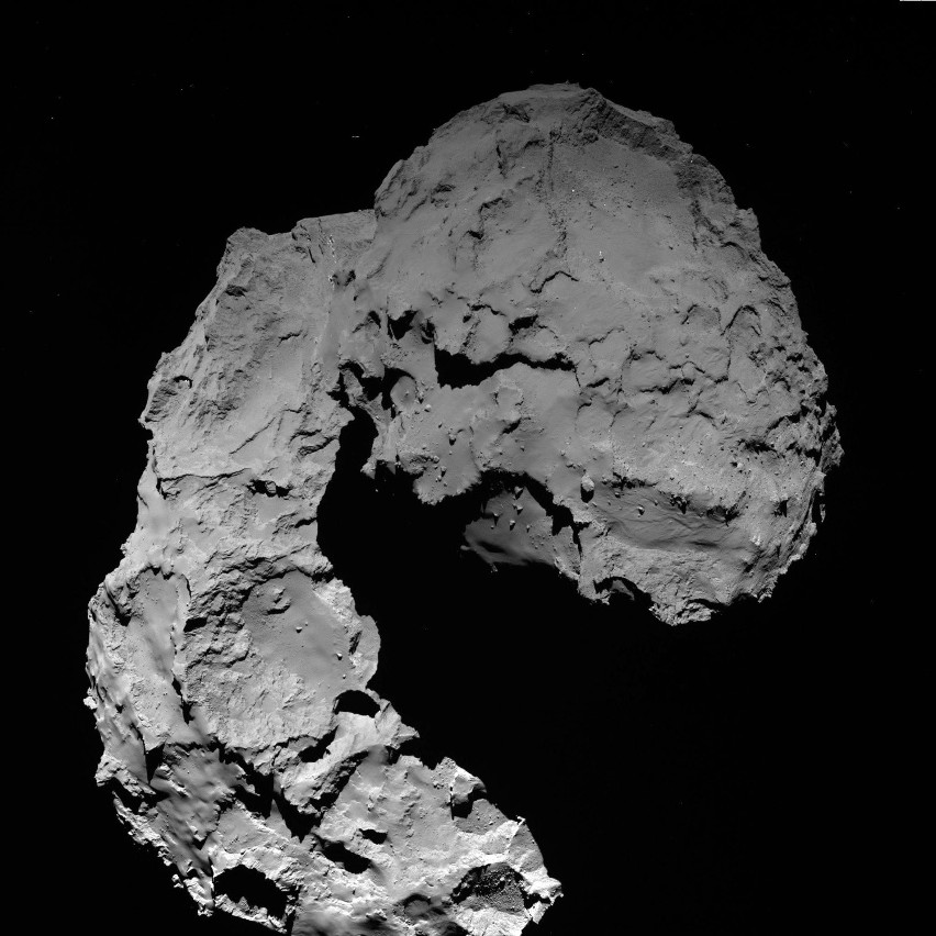 Zdjęcie z odległości 22,9 km od powierzchni komety.
