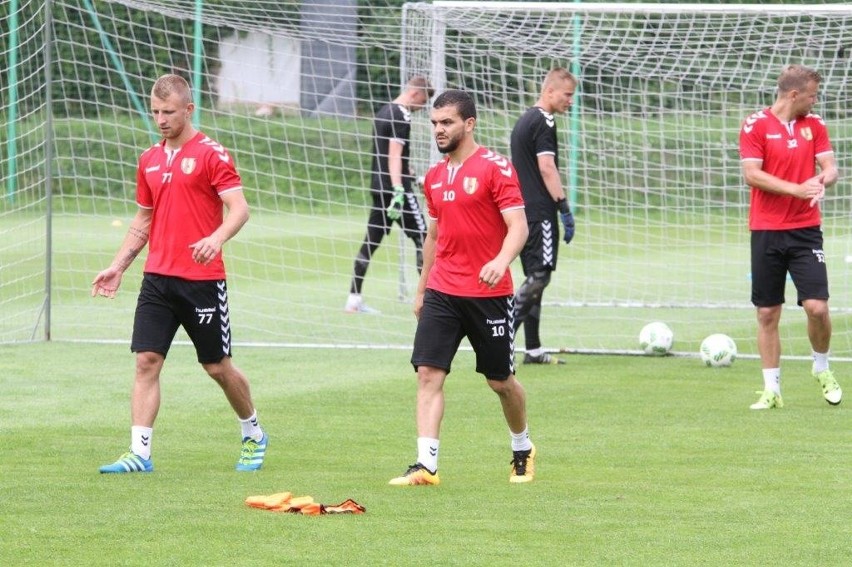 Korona Kielce analizowała mecz z Pogonią. Były też gierki 