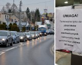 Wielkie kolejki na stacjach benzynowych w Sępólnie Krajeńskim. Orlen uspokaja [zobacz zdjęcia]