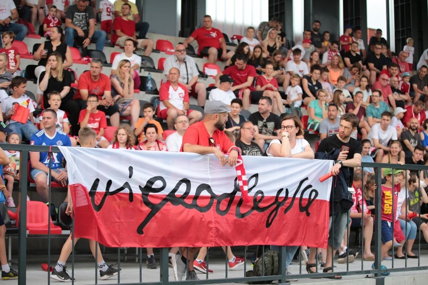 Amp futbol. Kibice na stadionie Prądniczanki na meczu Polska - Irlandia [ZDJĘCIA]