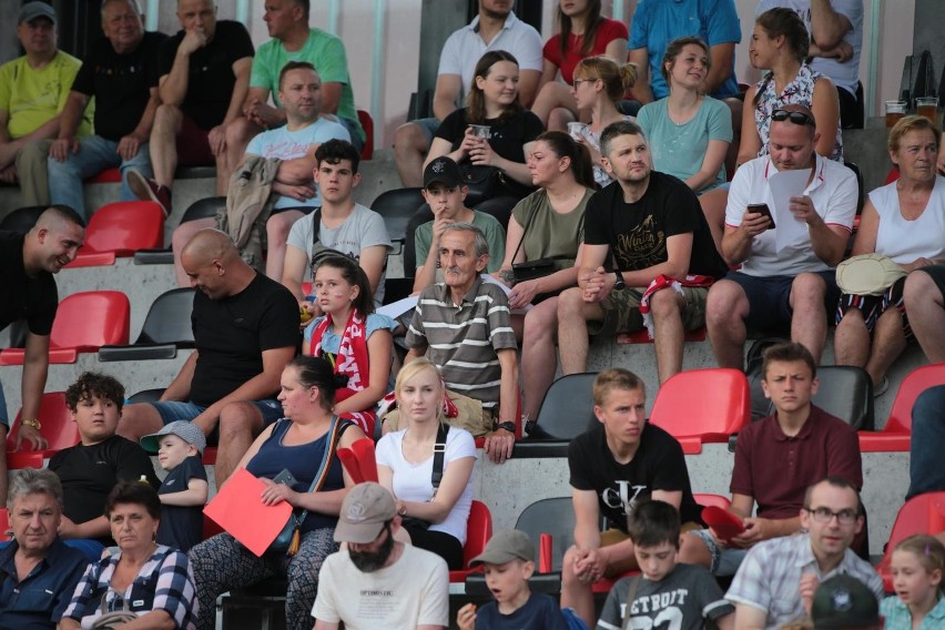 Amp futbol. Kibice na stadionie Prądniczanki na meczu Polska - Irlandia [ZDJĘCIA]