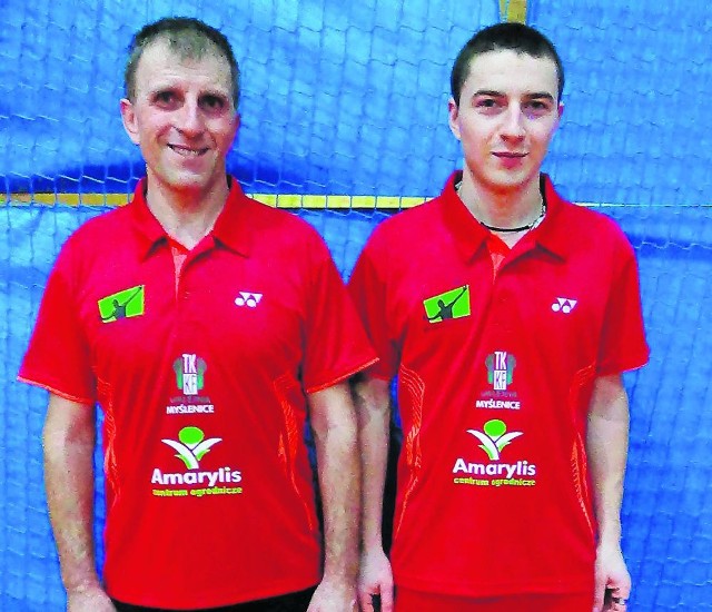 Bogdan Matoga (tata) i Tomek Matoga (syn). Badmintonowy debel.