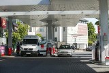 Prezes Lotosu: "Ceny paliw nie przekroczą 6 zł/litr"