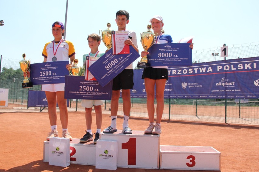 W Radomiu zakończyły się mistrzostwa Polski w tenisie do lat 12. Znamy zwycięzców. Zobacz zdjęcia
