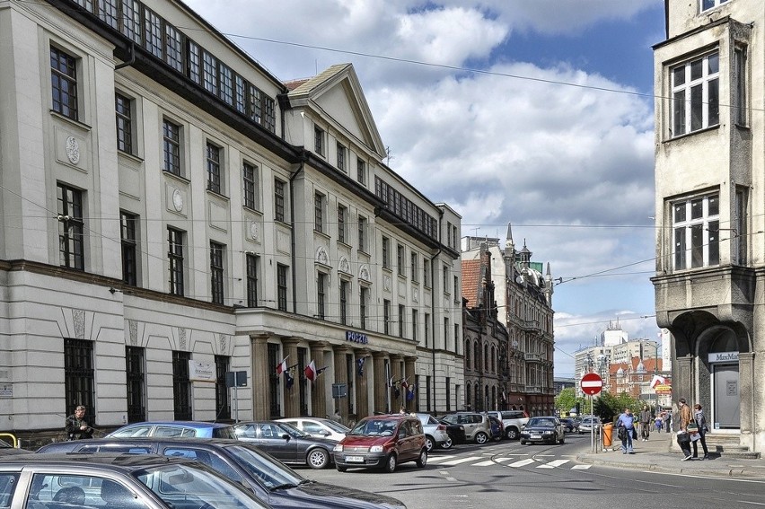 Gmach Poczty w Katowicach idzie pod młotek po raz trzeci