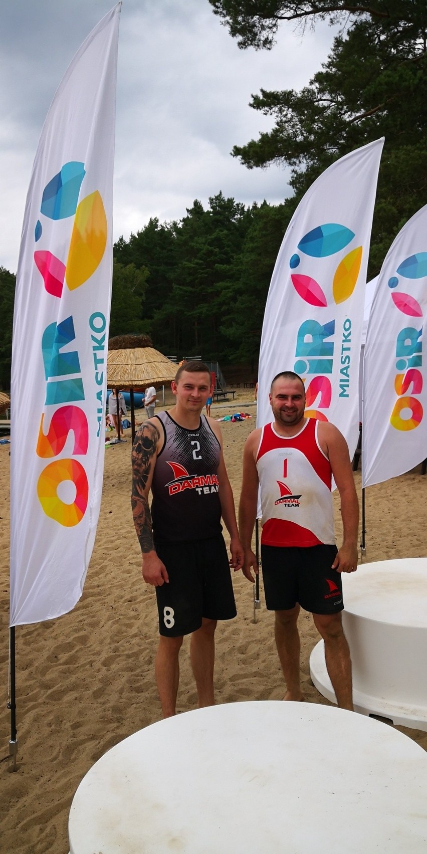 Nad jeziorem Lednik odbył się kolejny turniej plażowej piłki...