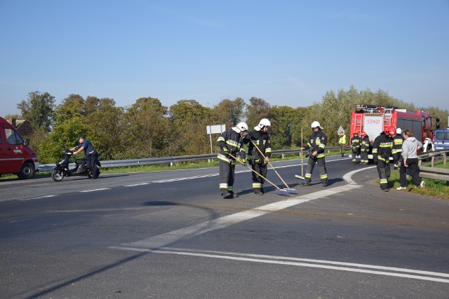 Do kolejnego wypadku doszło na drodze krajowej nr 91 w Głogówku Królewskim (gmina świecie).>> Najświeższe informacje z regionu, zdjęcia, wideo tylko na www.pomorska.pl 