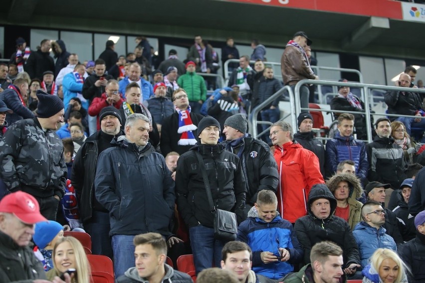 Kibice Górnika Zabrze na meczu z Lechem Poznań