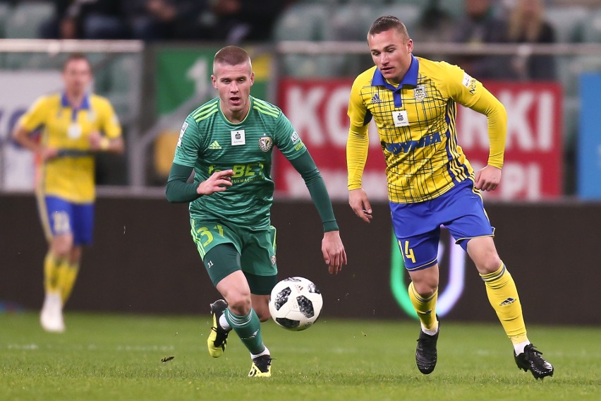 Śląsk Wrocław - Arka Gdynia 1:2. VAR nie uratował Śląska. Punkty popłynęły do Gdyni