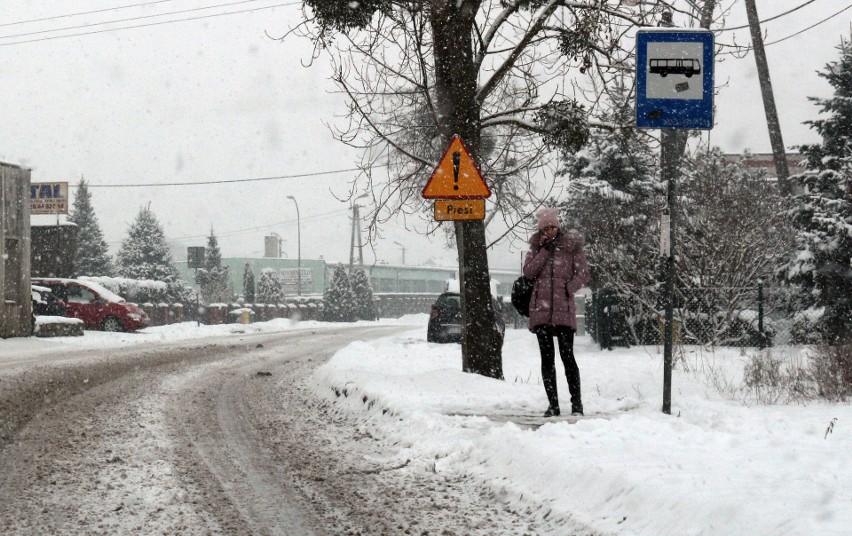 Środowy (17 lutego) atak zimy w Grudziądzu.