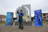 Rekord Guinnessa w jeździe na rolkach. Rekordzista wjeżdża też do Łodzi