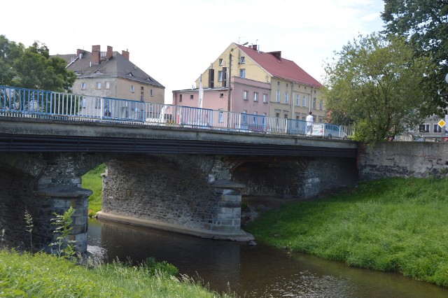 Ciało denata znaleziono w rejonie mostu przy ul. Batorego w Prudniku