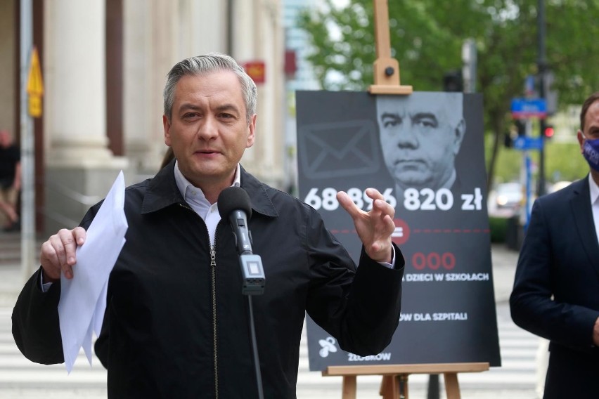 Biedroń przypomina, że głosował w Sejmie przeciwko...