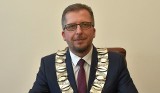 Oskarżony o korupcję burmistrz Szprotawy Mirosław Gąsik wrócił do pracy w urzędzie. Sąd uznał, że dowody nie są takie jednoznaczne