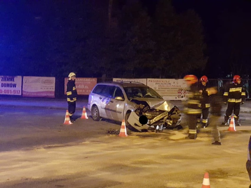 Wypadek w Zielonkach. Kobieta wymusiła pierwszeństwo na skrzyżowaniu