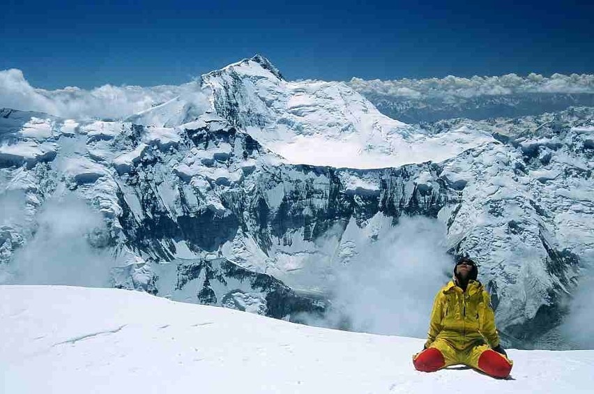 Sylwia Bukowicka na szczycie Piku Korżeniewskiej (7105 m),...