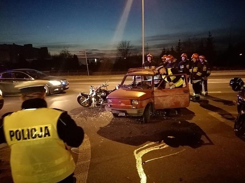 Groźnie wyglądający wypadek w Kaliszu. Motocyklista zderzył...