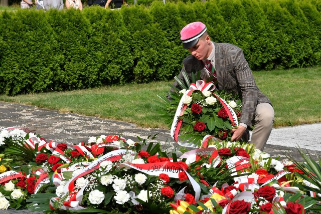 Obchody 81. rocznicy mordu profesorów lwowskich odbyły się na terenie kampusu Politechniki Wrocławskiej.
