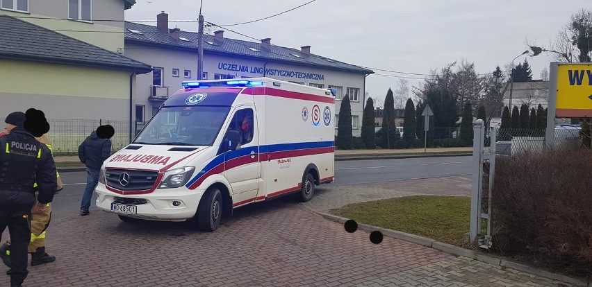 Przasnysz. Wypadek na Szosie Ciechanowskiej, 29.02.2020. Jedna osoba trafiła do szpitala. Zobaczcie zdjęcia