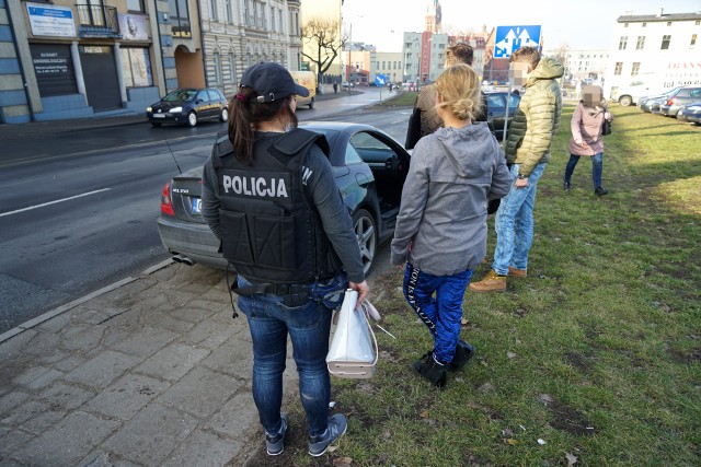 Przez 5 miesięcy dwoje bydgoszczan zarobiło na prostytucji co najmniej 67 tys.zł. Wpadli w ręce policji