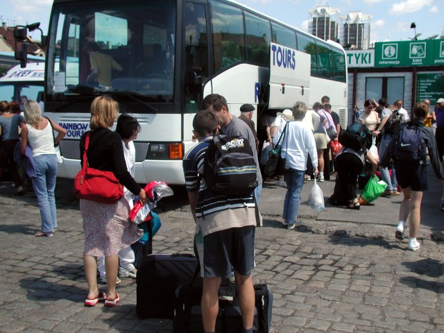 Zobacz kolejne zdjęcia. Przesuwaj zdjęcia w prawo - naciśnij strzałkę lub przycisk NASTĘPNE